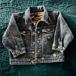 GAP Toddler Medium Wash Denim Jacket – Classic Trucker Style – Camouflage Lining